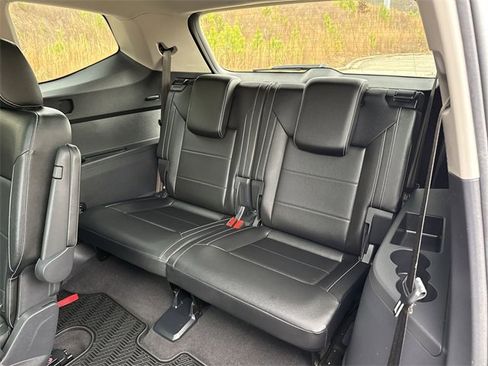 Used 2021 Volkswagen Atlas SE w/ Panoramic Sunroof Package image 27