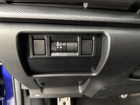 Used 2025 Subaru Crosstrek 2.5i Sport w/ Crosstrek Mirror Package image 15