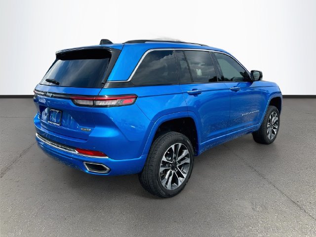 Used 2022 Jeep Grand Cherokee Overland AWD/4WD image 30