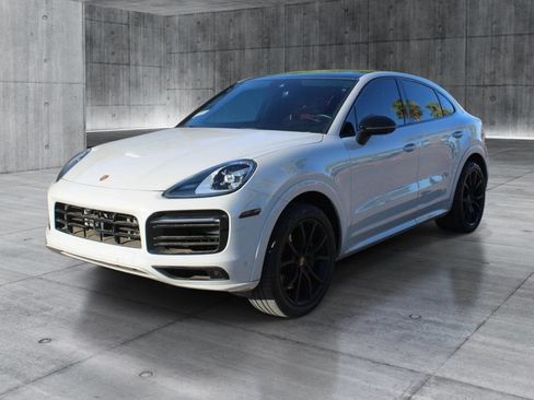 Used 2022 Porsche Cayenne S AWD/4WD image 37