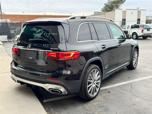 Used 2020 Mercedes-Benz GLB 250 4MATIC w/ AMG Line image 7