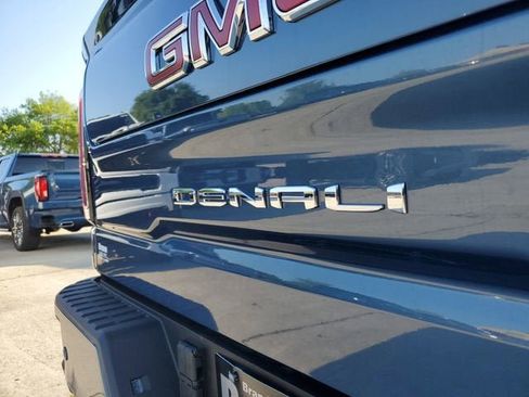 New 2026 GMC Sierra 1500 Denali w/ Denali Reserve Package image 9
