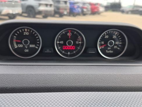 Used 2012 Volkswagen Beetle Turbo FWD image 15