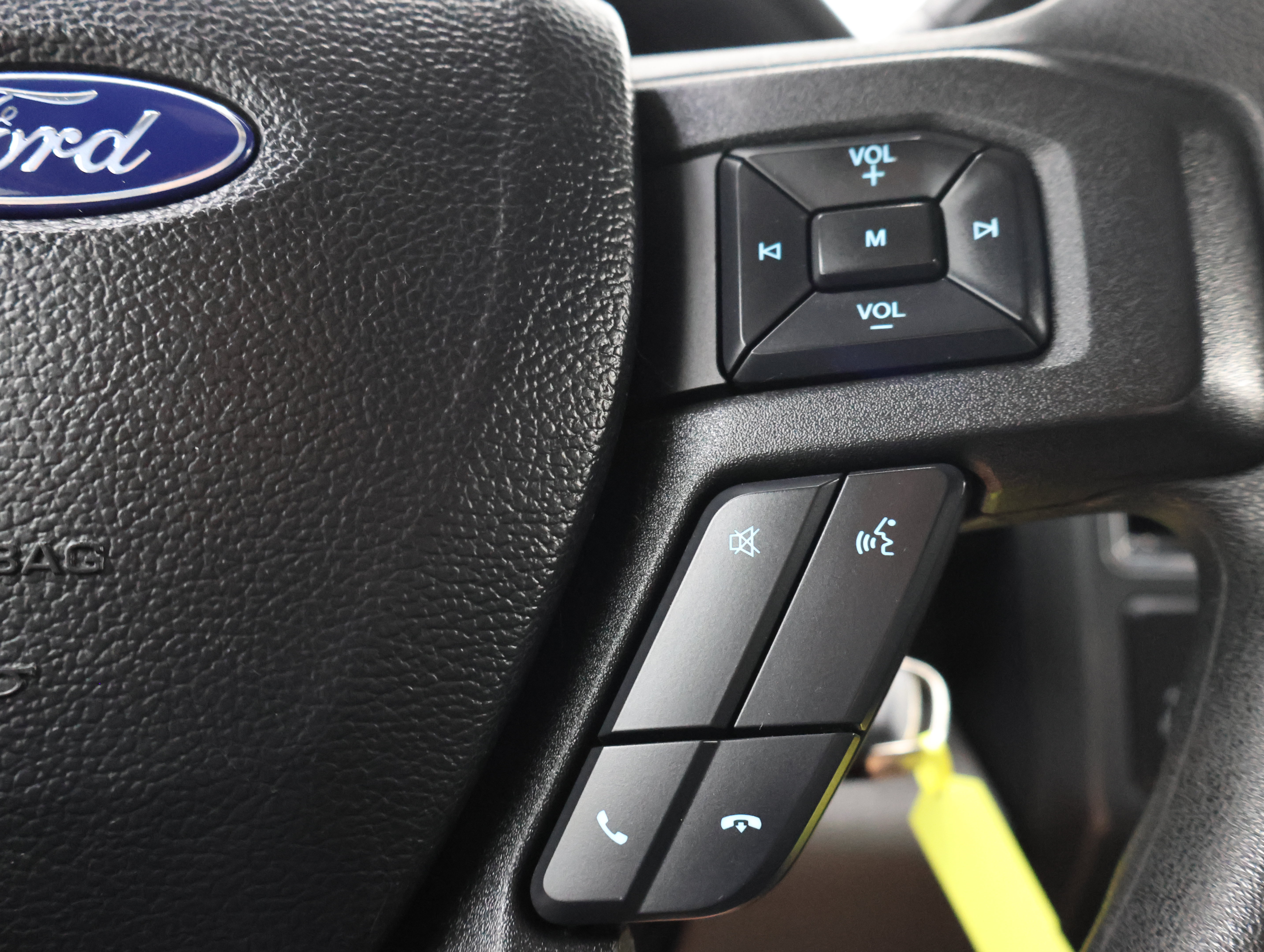 Used 2021 Ford F250 XLT w/ XLT Premium Package AWD/4WD image 14