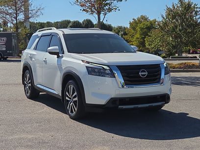 Used 2025 Nissan Pathfinder Platinum w/ Cargo Package