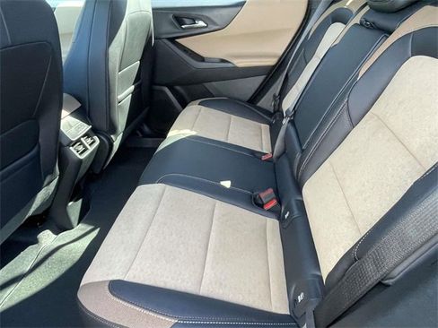 New 2026 Chevrolet Equinox ACTIV image 7