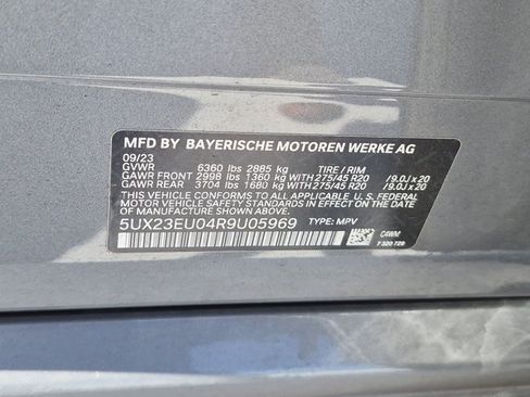 Used 2024 BMW X5 xDrive40i w/ M Sport Package AWD/4WD image 15