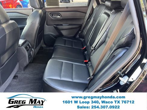 Used 2022 Nissan Rogue SV w/ SV Premium Package FWD image 18