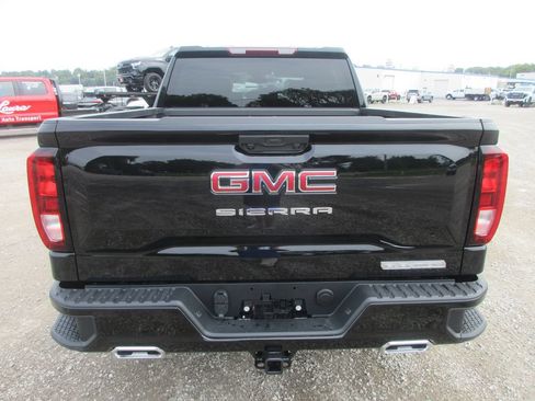 New 2026 GMC Sierra 1500 Elevation AWD/4WD image 7