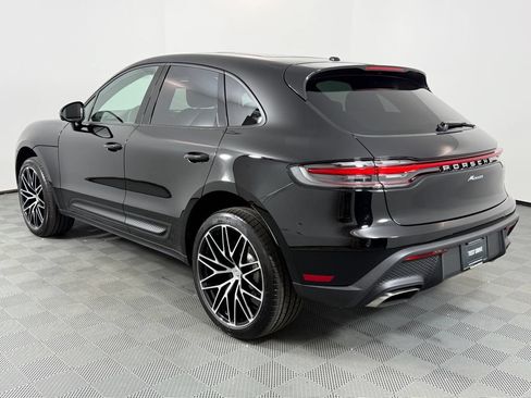Certified 2026 Porsche Macan AWD/4WD image 3