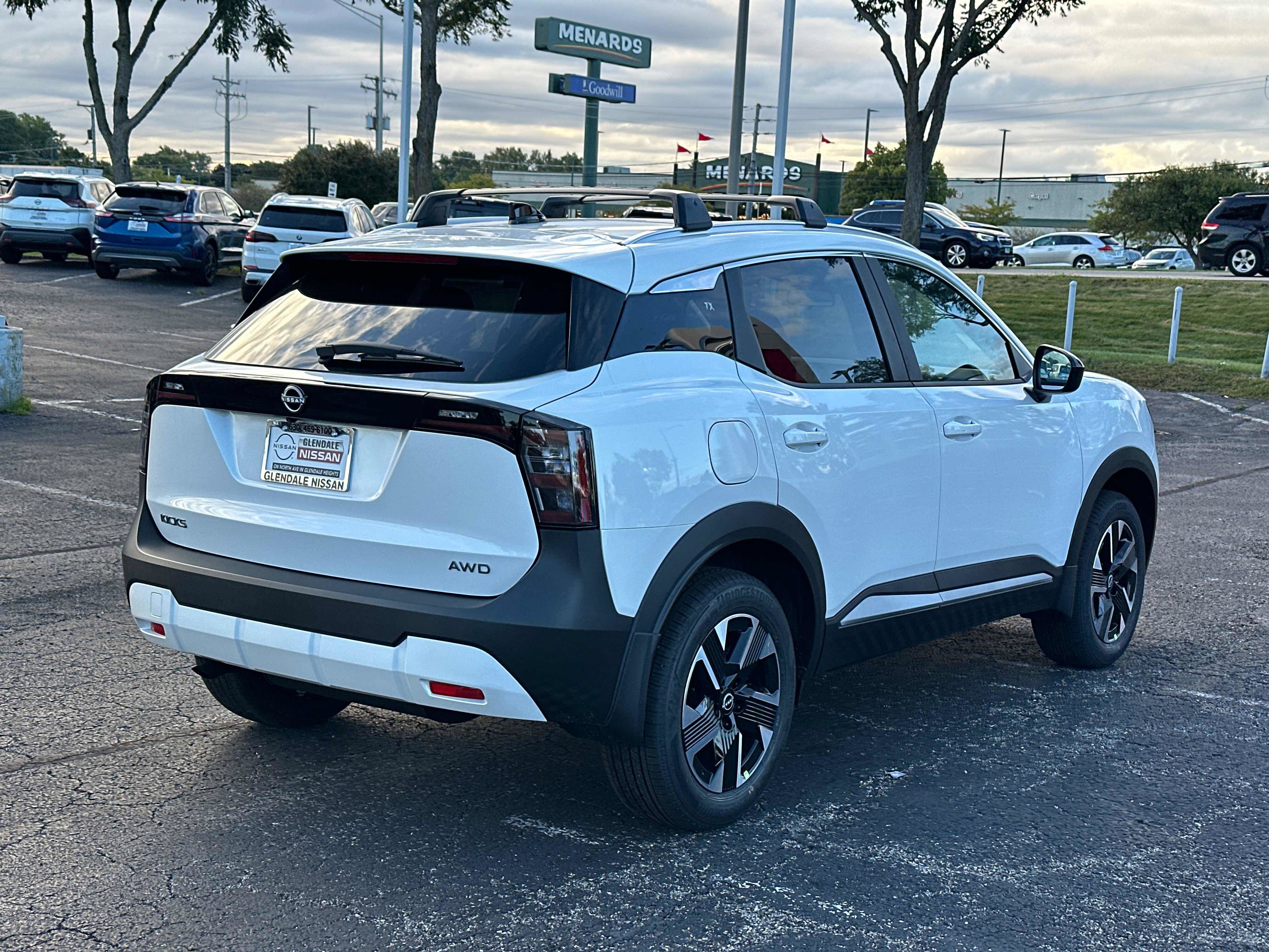 New 2027 Nissan Kicks SV AWD/4WD image 4