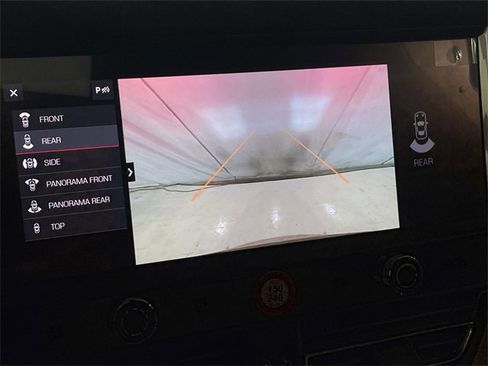 New 2026 Porsche Macan image 32