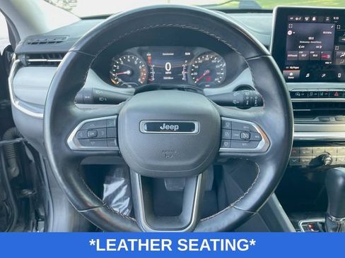 Used 2022 Jeep Compass Limited AWD/4WD image 4