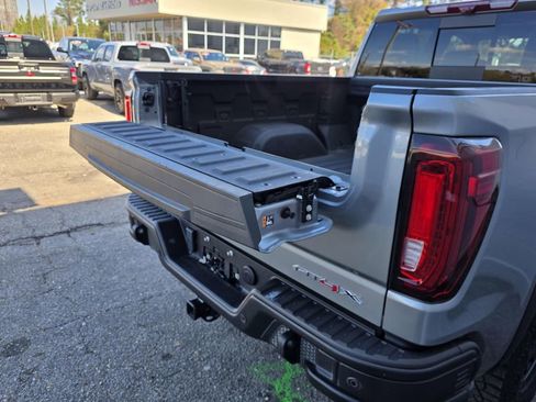 Used 2024 GMC Sierra 1500 AT4X w/ AT4X AEV Edition AWD/4WD image 45