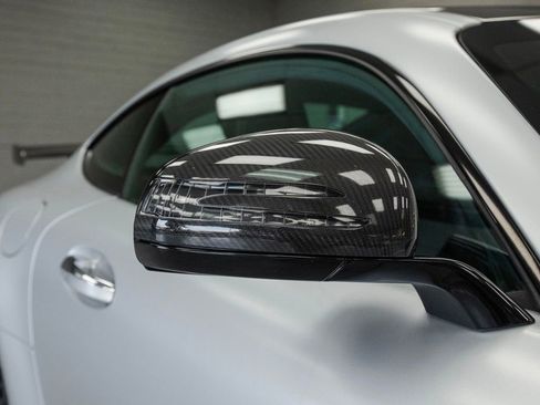 Used 2018 Mercedes-Benz AMG GT R image 12