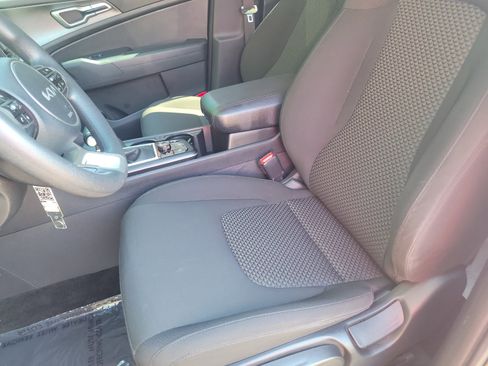 Used 2023 Kia Sportage LX AWD/4WD image 20