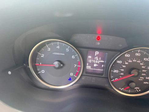 Used 2015 Subaru Impreza 2.0i Premium AWD/4WD image 10