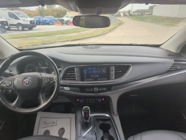 Used 2021 Buick Enclave Essence FWD image 25