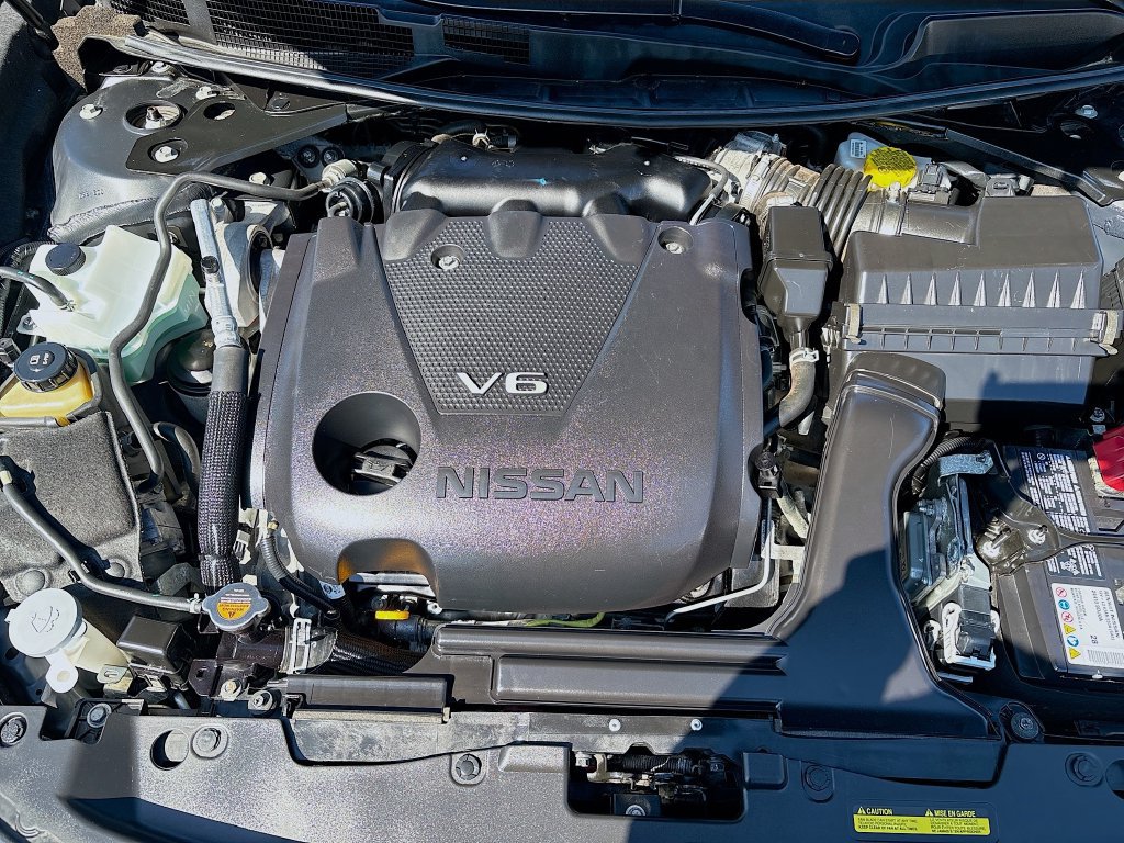 Used 2023 Nissan Maxima Platinum w/ Sport Mat Group FWD image 31