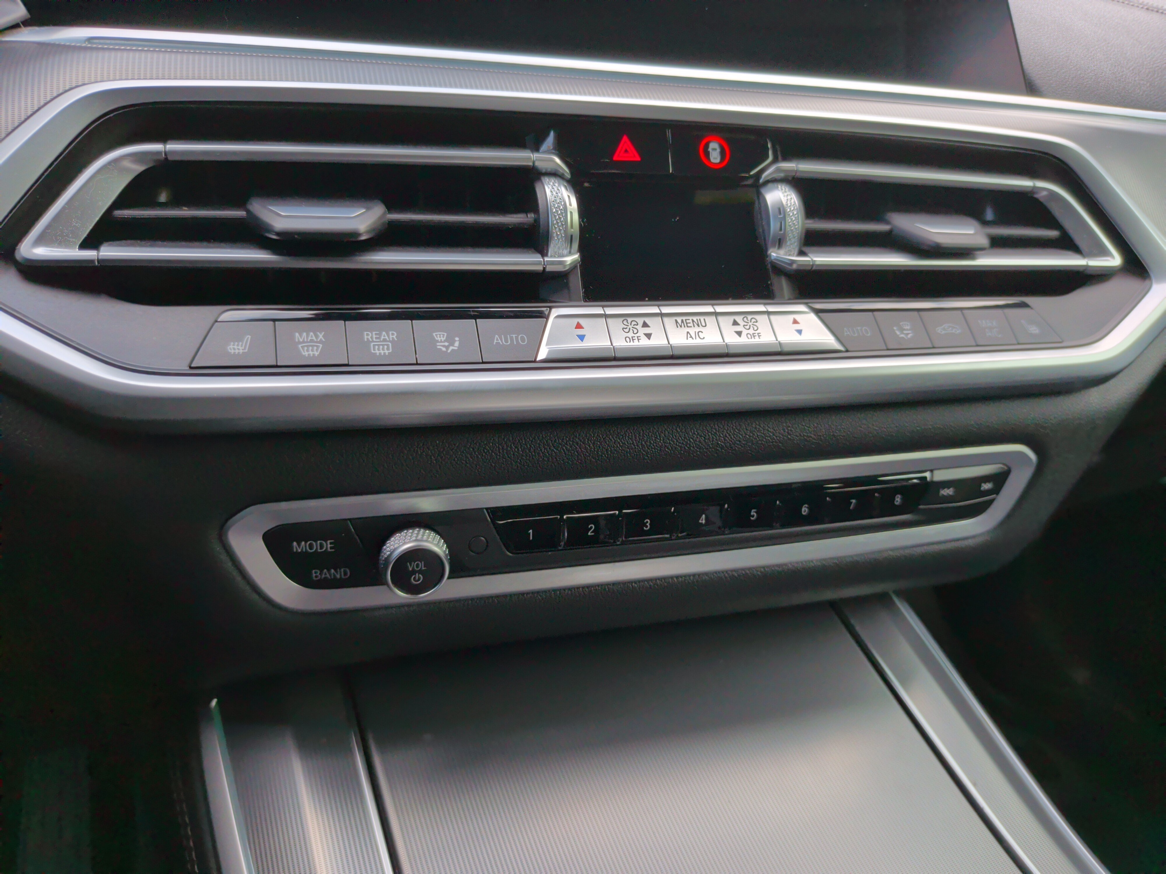 Used 2023 BMW X5 sDrive40i RWD image 18