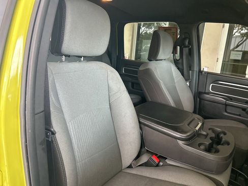 Used 2024 RAM 3500 Big Horn image 23