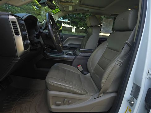 Used 2015 GMC Sierra 3500 Denali w/ Duramax Plus Package AWD/4WD image 25