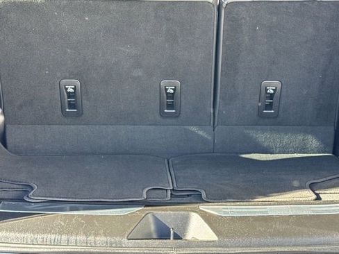 Certified 2025 Cadillac Escalade Premium Luxury image 23