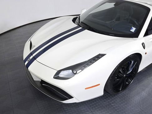 Used 2018 Ferrari 488 Spider RWD image 24
