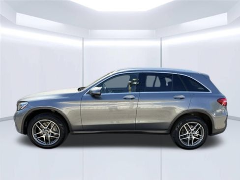 Used 2019 Mercedes-Benz GLC 300 4MATIC image 8