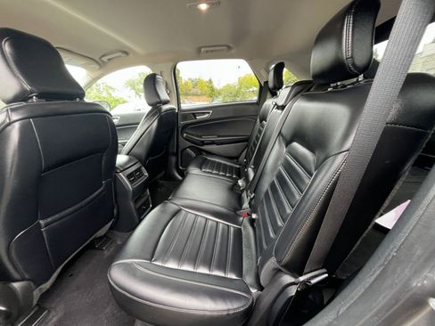 Used 2023 Ford Edge SEL image 25