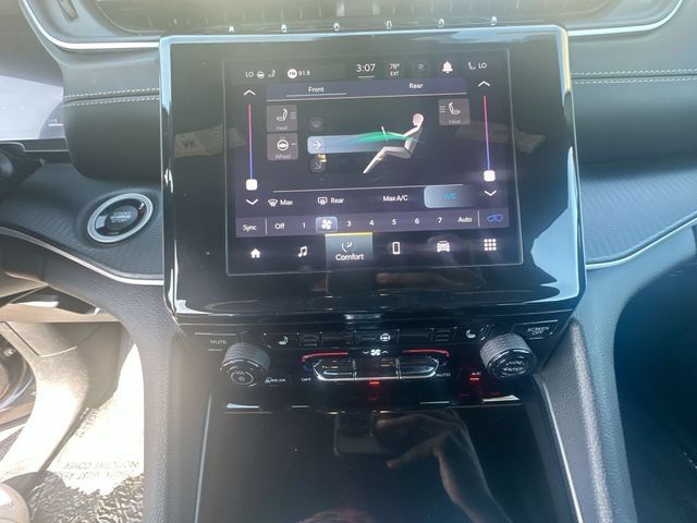 Certified 2023 Jeep Grand Cherokee L Laredo AWD/4WD image 20