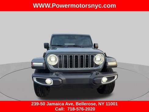 Used 2025 Jeep Wrangler Unlimited Sahara w/ Safety Group AWD/4WD image 7