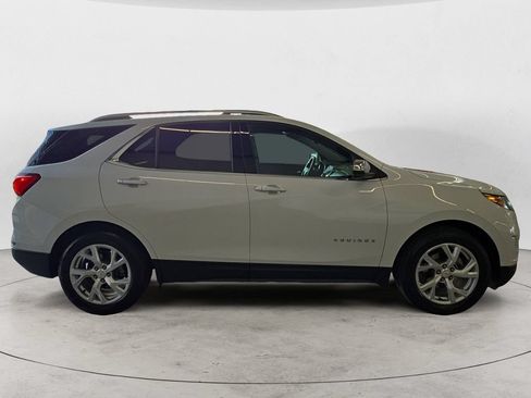 Used 2020 Chevrolet Equinox Premier FWD image 4