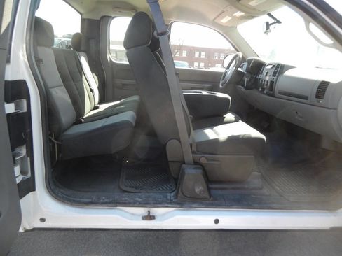 Used 2007 Chevrolet Silverado 1500 W/T image 29