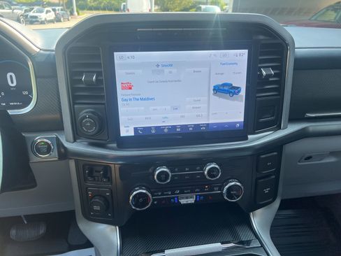 Used 2022 Ford F150 Limited image 30