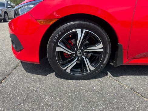 Used 2016 Honda Civic Touring image 16
