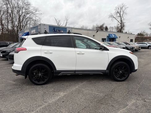 Used 2018 Toyota RAV4 Adventure image 2