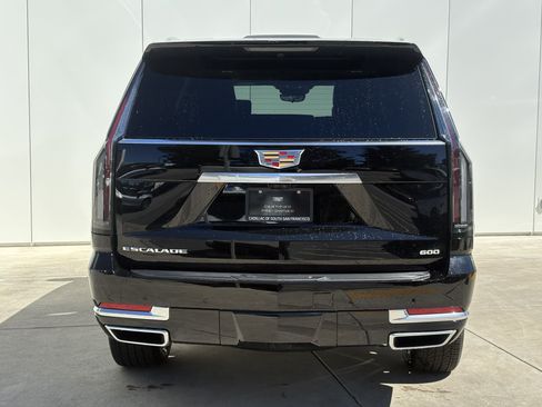 Certified 2025 Cadillac Escalade Premium Luxury Platinum AWD/4WD image 8