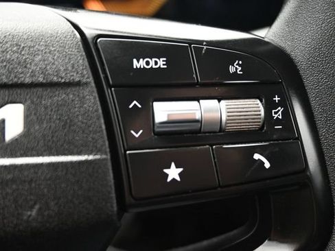 Used 2025 Kia K4 FWD image 18