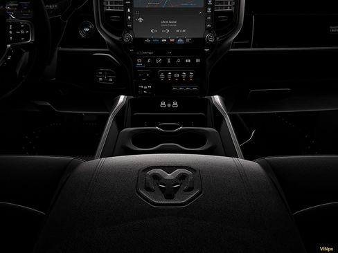 New 2026 RAM 3500 Laramie AWD/4WD image 19