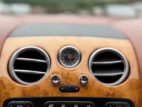 Used 2005 Bentley Continental GT AWD/4WD image 35