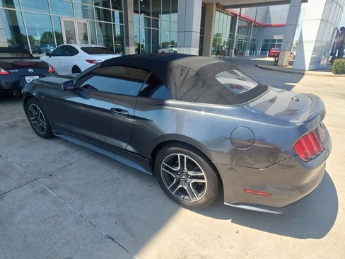 Used 2016 Ford Mustang Premium RWD image 11