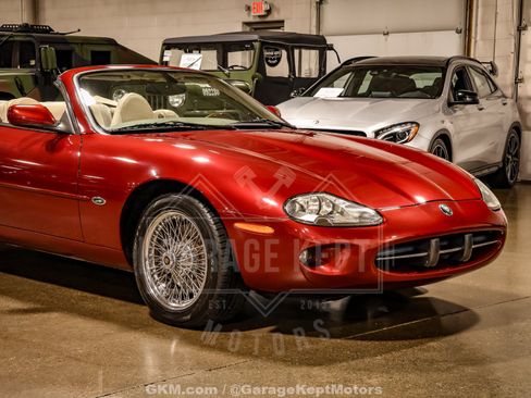 Used 2000 Jaguar XK8 Convertible RWD image 28