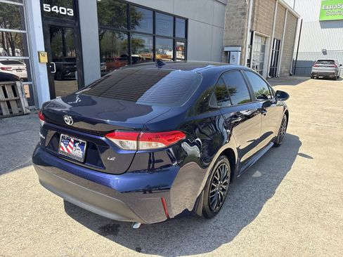 Used 2025 Toyota Corolla LE image 15