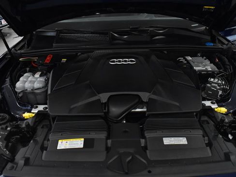 Used 2023 Audi Q7 3.0T Prestige image 38