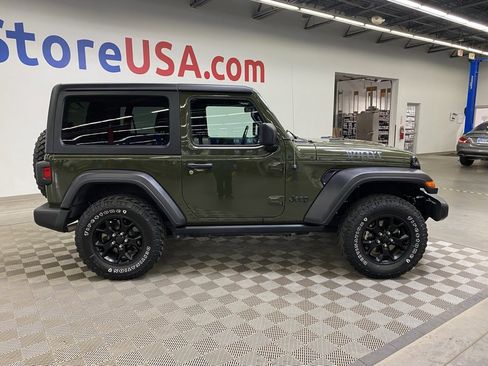 Used 2021 Jeep Wrangler Willys image 14