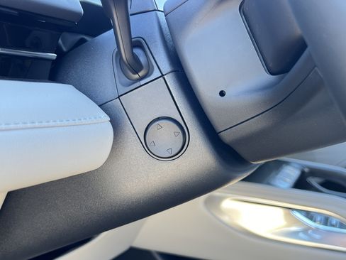 New 2026 Lincoln Nautilus Premier image 16