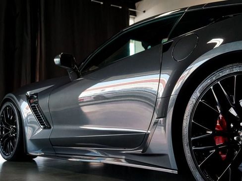 Used 2017 Chevrolet Corvette Z06 RWD image 58