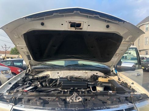 Used 2007 Lincoln Navigator Ultimate image 40