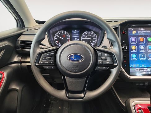 Used 2025 Subaru Crosstrek 2.0i Premium AWD/4WD image 17